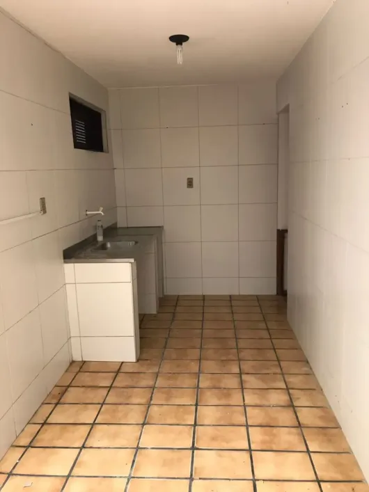 casa-com-3-quartos-a-venda-120m-no-tauape-fortaleza (7)