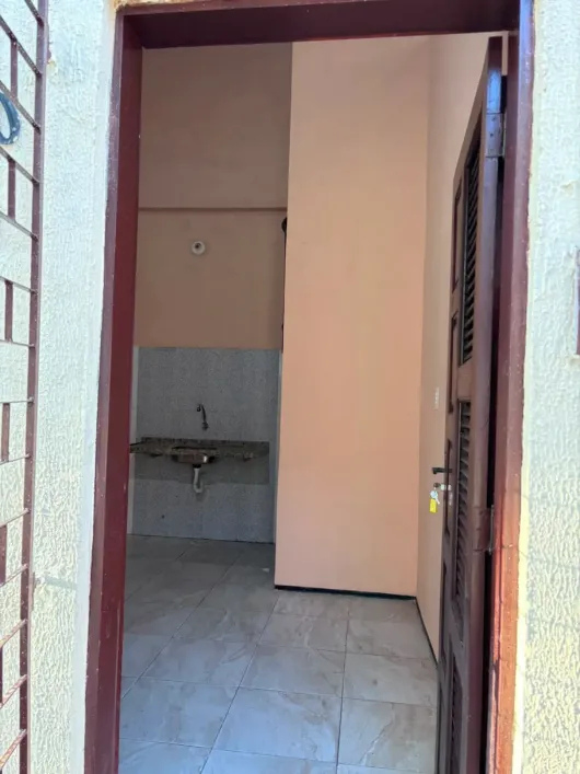Casas para alugar com 2 quartos e 60 m² em Centro - Fortaleza, CE (28)