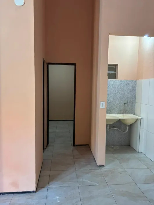 Casas para alugar com 2 quartos e 60 m² em Centro - Fortaleza, CE (4)
