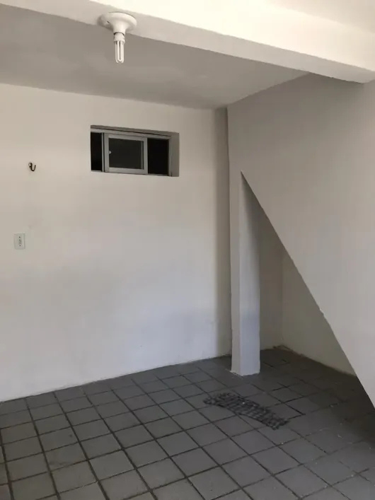 casa-com-2-quartos-para-alugar-55m-no-centro-fortaleza (5)