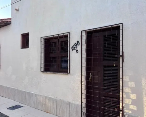 Casas para alugar com 2 quartos e 60 m² em Centro - Fortaleza, CE (1)